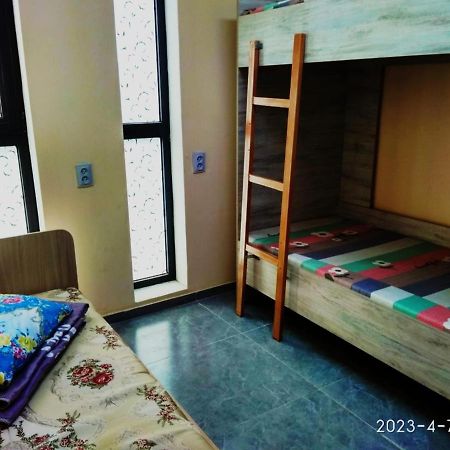Tastaq Hostel الماتي المظهر الخارجي الصورة